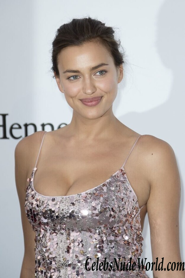 Irina Shayk Continues To Impress With Her Tits Photo