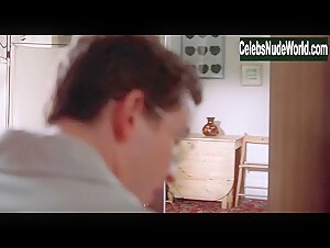 Lena Headey In Parole Officer Sex Scene Celebsnudeworld