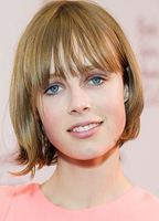 Edie Campbell nude scenes profile