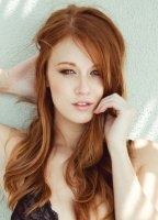 Leanna Decker's Image