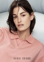 Ophelie Guillermand nude scenes profile