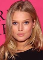 Toni Garrn's Image