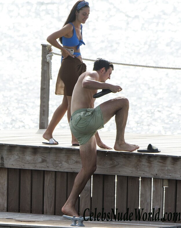 Fern Hawkins Sexy 100068