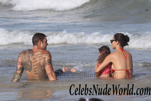 Sexy pics of Adriana Lima  10144