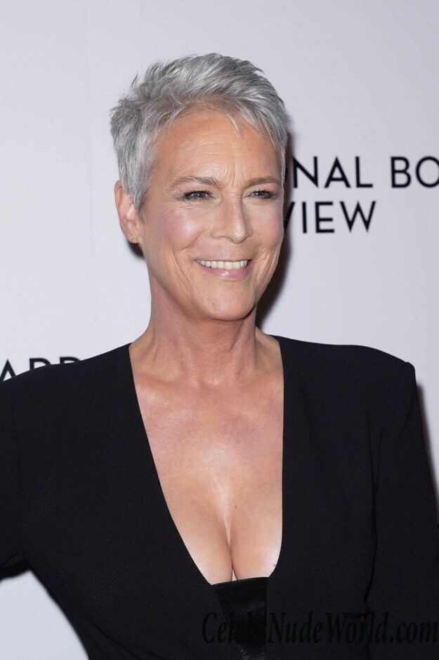 Jamie Lee Curtis Cleavage 101648