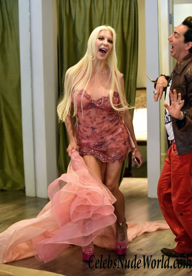 Frenchy Morgan Gets Completely Naked (Yay?) 101807