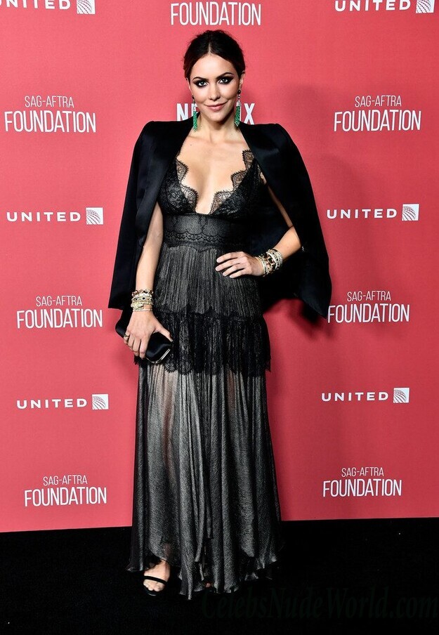 Katharine McPhee Sexy 102207