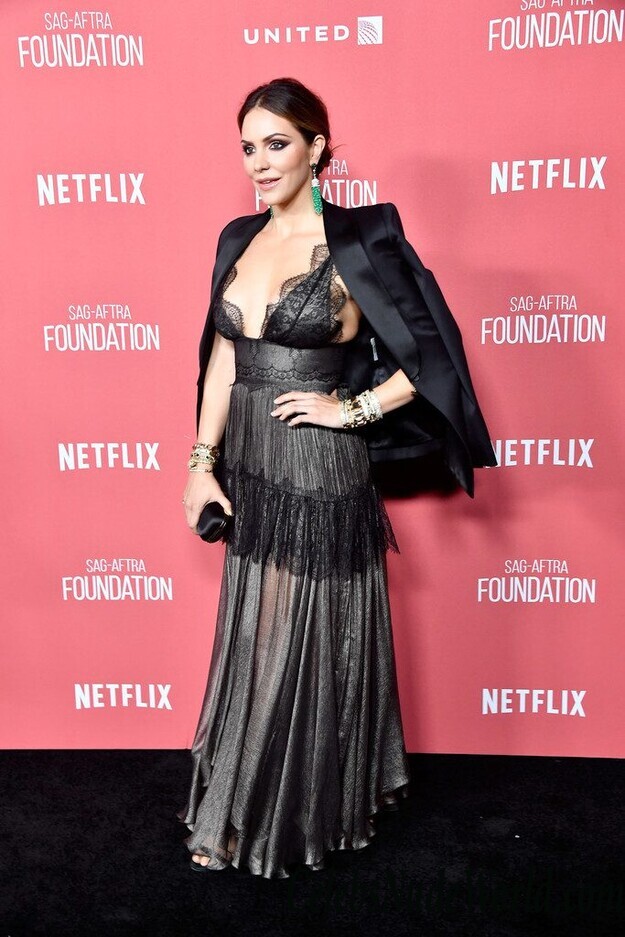 Katharine McPhee Sexy 102208