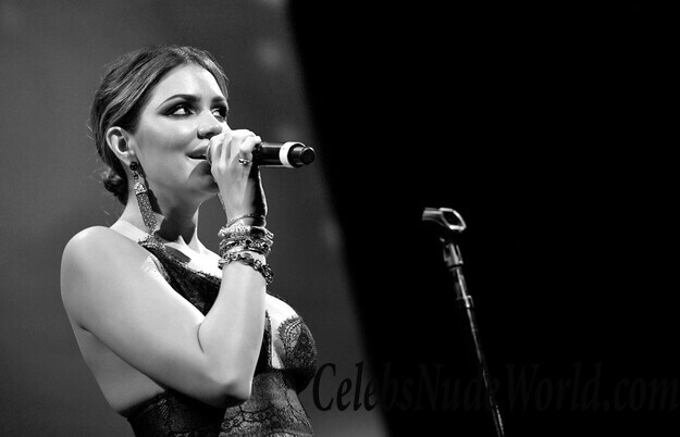 Katharine McPhee Sexy 102209