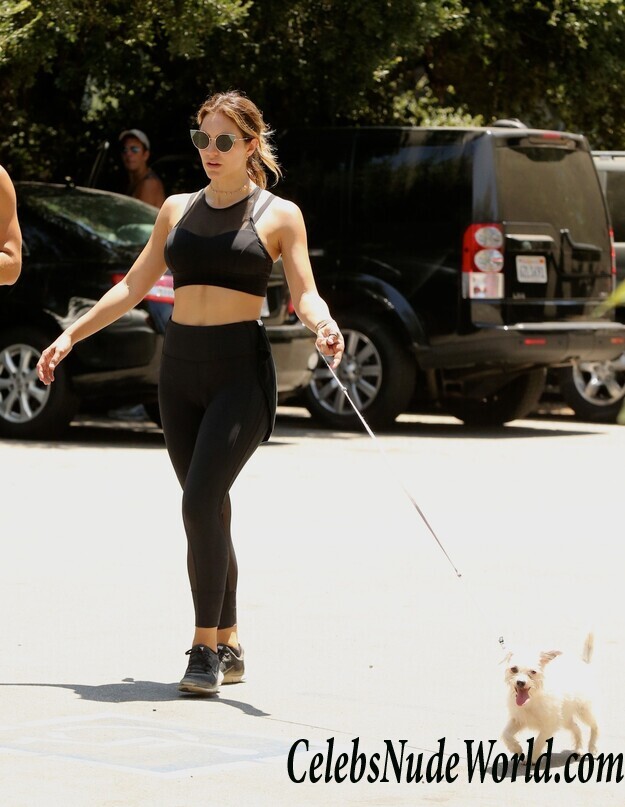 Katharine McPhee Sexy 102228