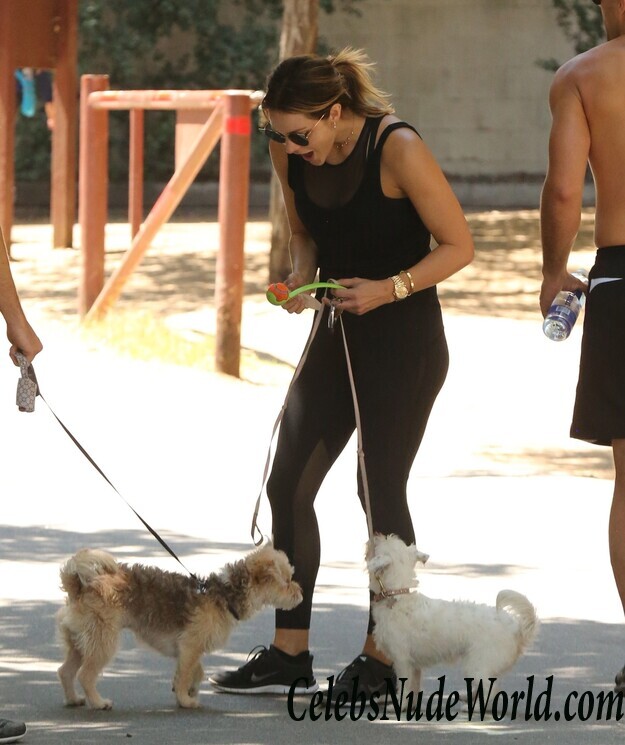 Katharine McPhee Sexy 102233