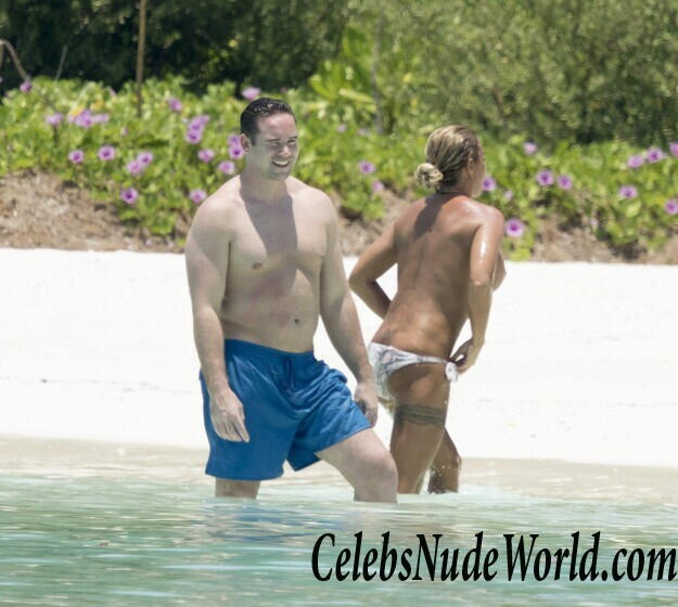 Katie Price's Massive Boobs Enjoy The Sun 102346