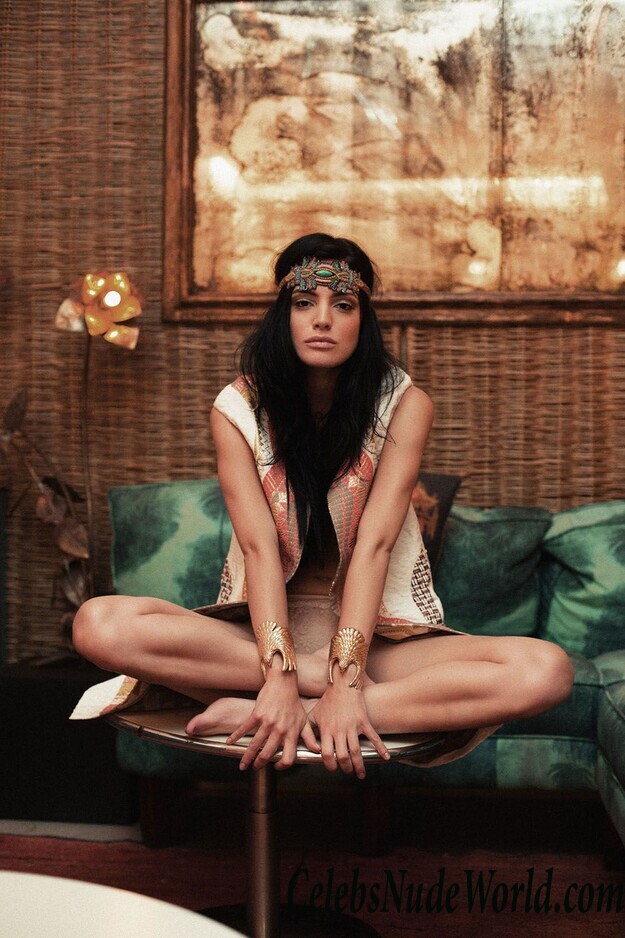 June Peers's sexy photoset 102608