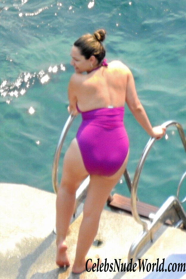 Sexy Photos of Kelly Brook 102914