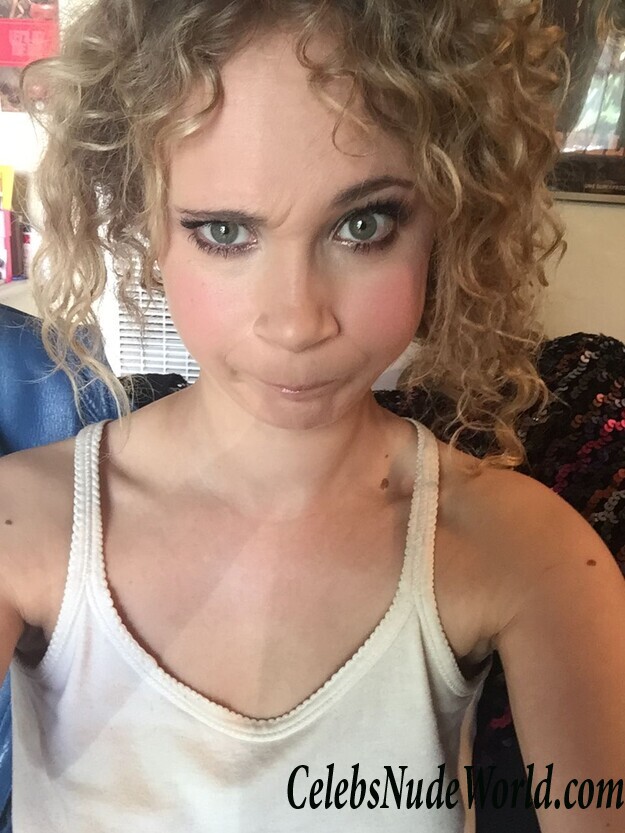 Juno Temple LEAKS 102981