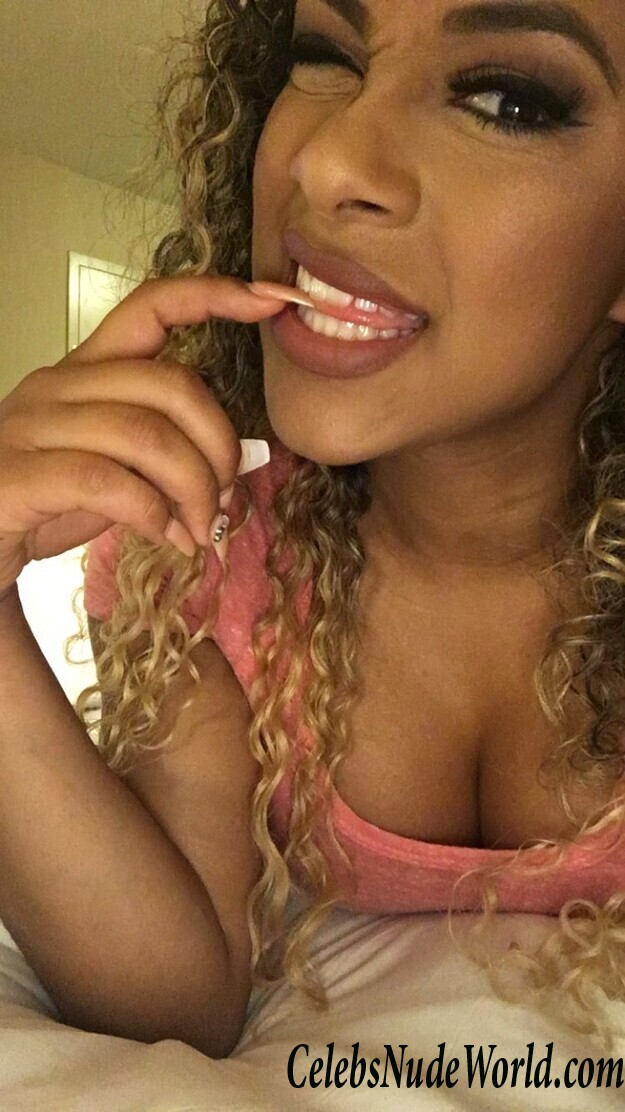 JoJo (WWE) Leaked 103617