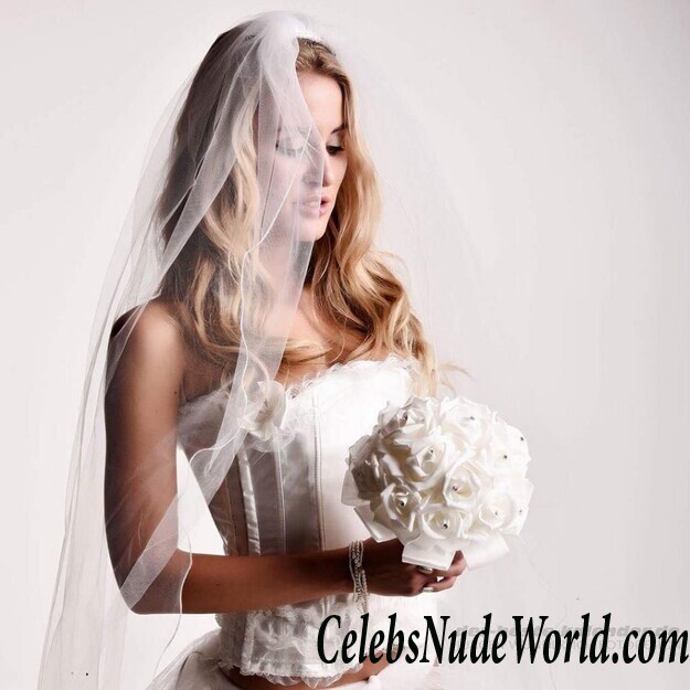 Julia Prokopy Hot 103861