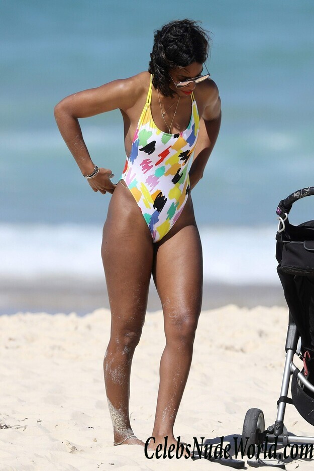 Can You Handle Kelly Rowland's Great Ass? 103981
