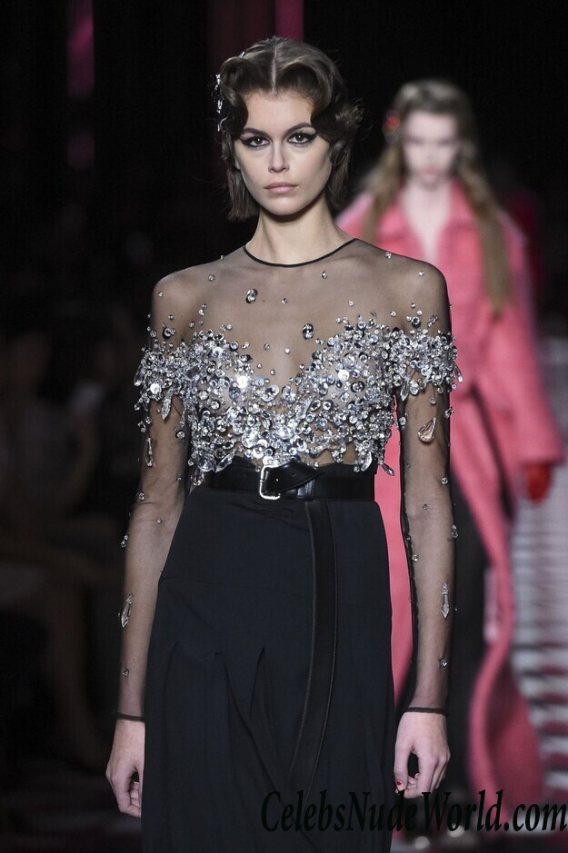 Kaia Gerber Sexy 104261