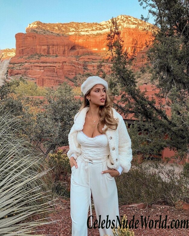 Kara Del Toro Hot 104334