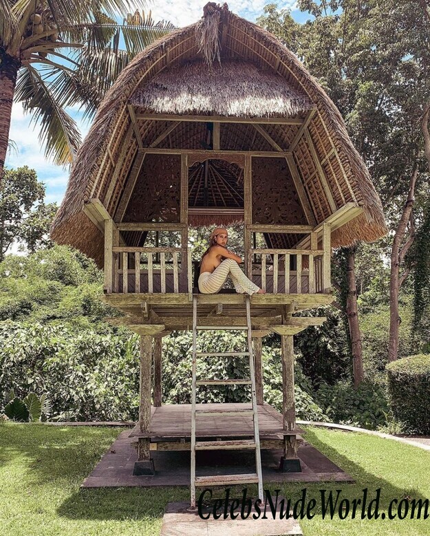 Kara Del Toro Hot 104336