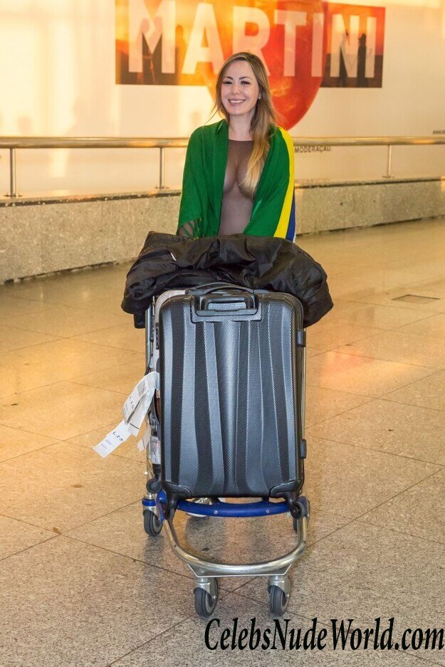 Ju Isen: Bustiest Brazilian Supporter Ever 104760