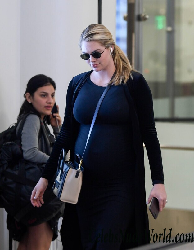 Kate Upton Pokies 105263