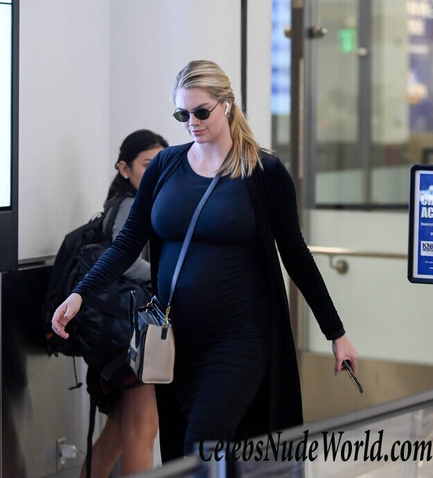 Kate Upton Pokies 105267