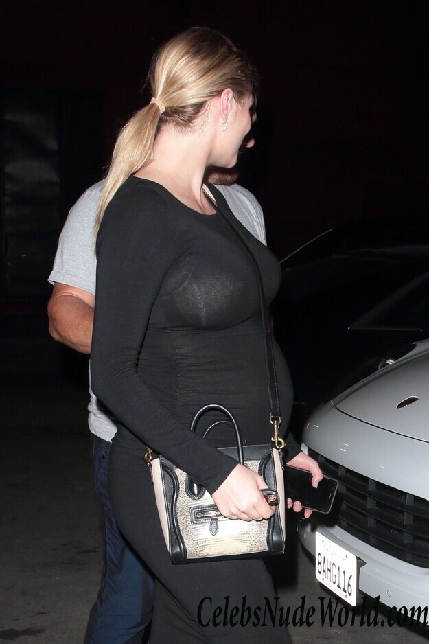 Kate Upton Pokies 105276