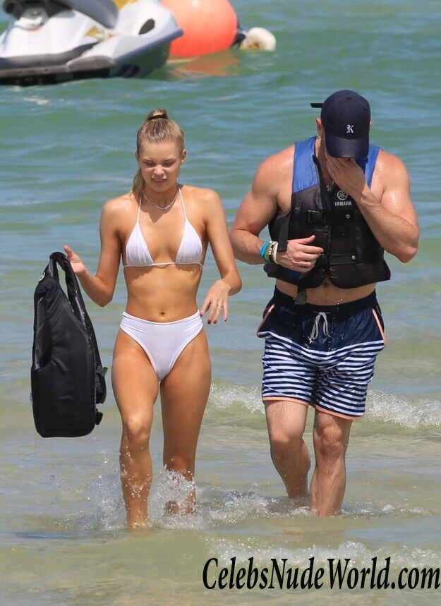 Josie Canseco Sexy 105284