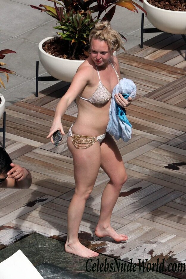 Jorgie Porter Bikini 105868