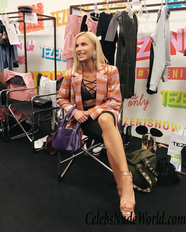 Julia Kuczynska Sexy 105932