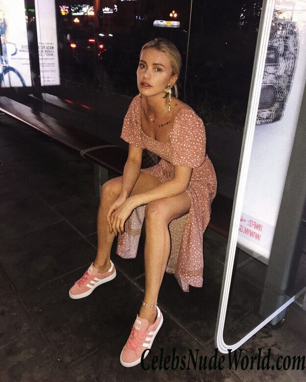 Julia Kuczynska Sexy 105947