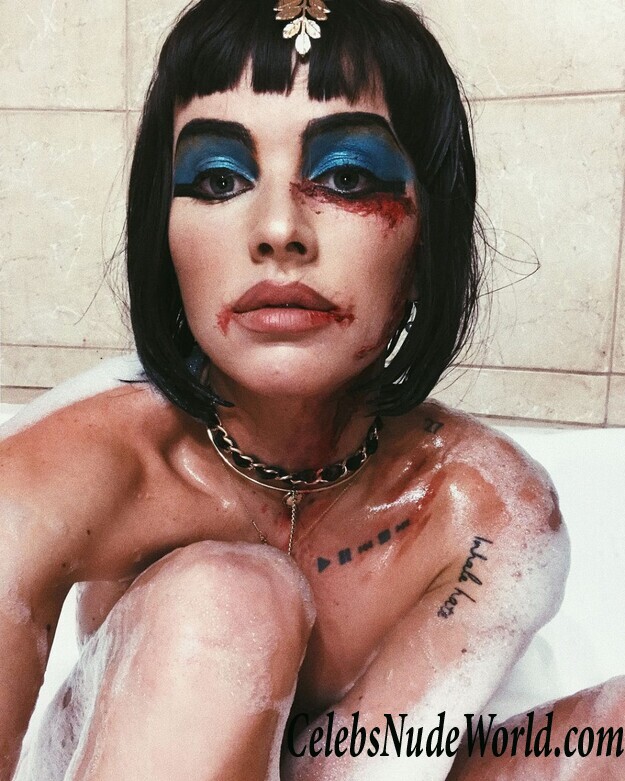 Julia Kuczynska Sexy 105985