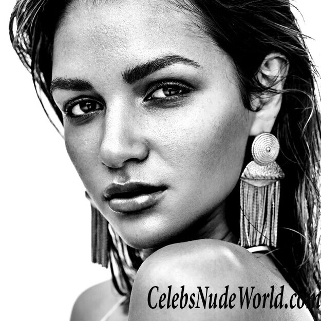 Juliana Aguiar Nude 106332