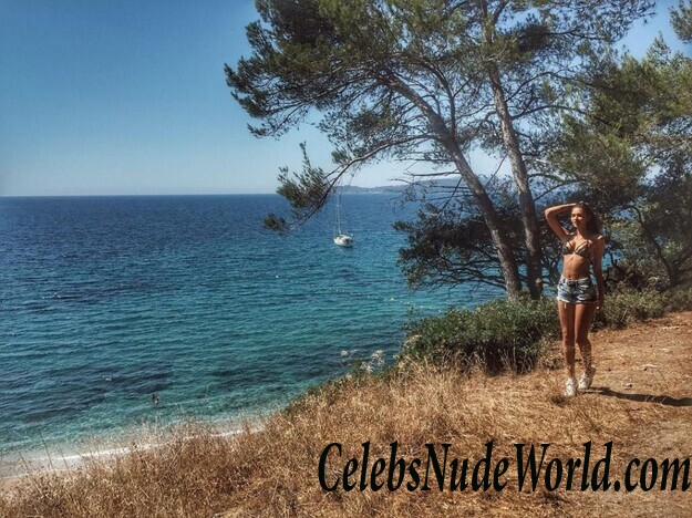 Juliana Aguiar Nude 106371