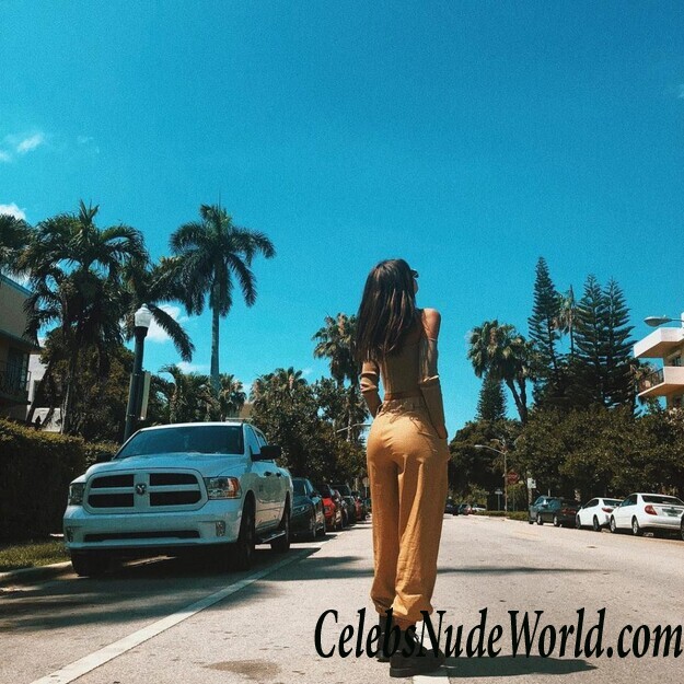 Juliana Aguiar Nude 106376