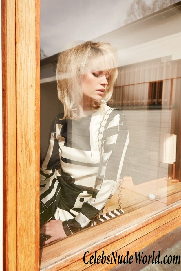 Julie Ordon Gets Naked In Her Latest Spread 106507