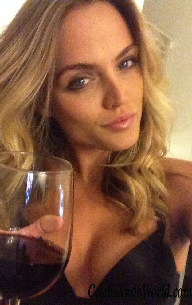 Kelsey Laverack Leaked 107036