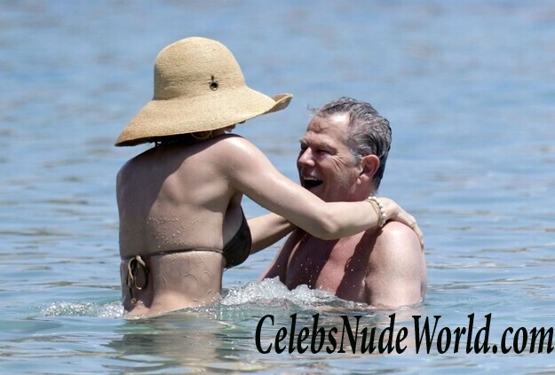 Katharine McPhee Underboob 107255