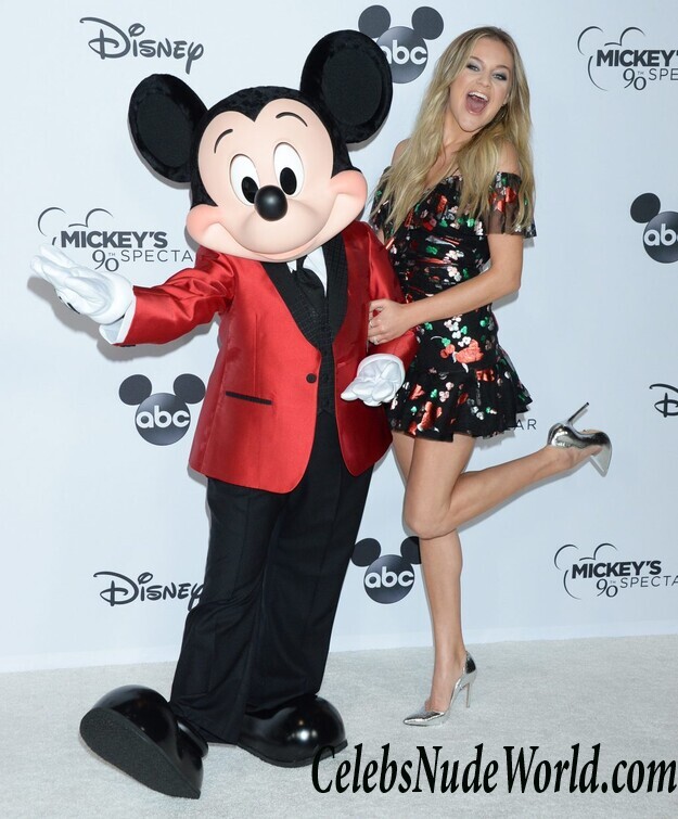 Kelsea Ballerini Hot 107623