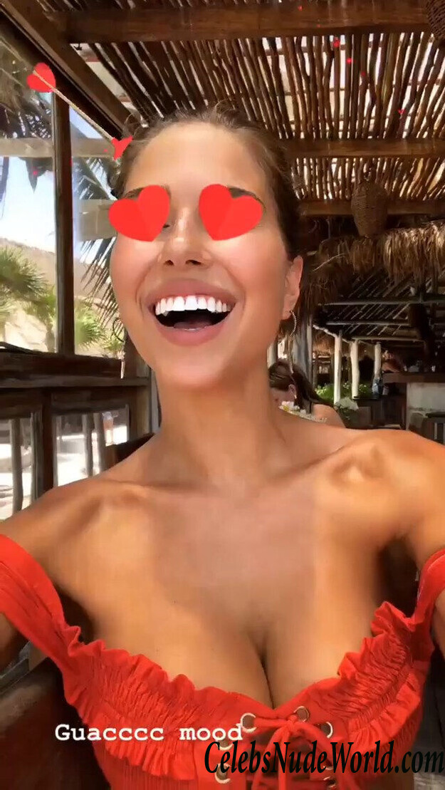 Kara Del Toro Topless 107843