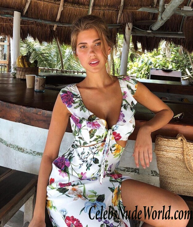 Kara Del Toro Topless 107865