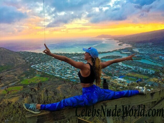 Karina Elle Sexy 108080