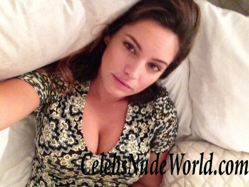 Pretty Kelly Brook leaked photos 108107