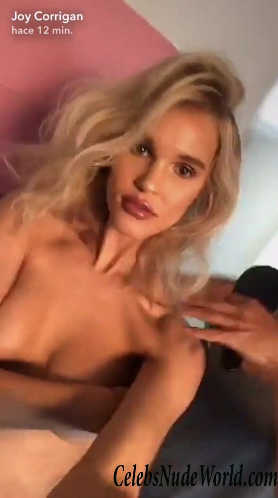 Joy Corrigan Topless 108513