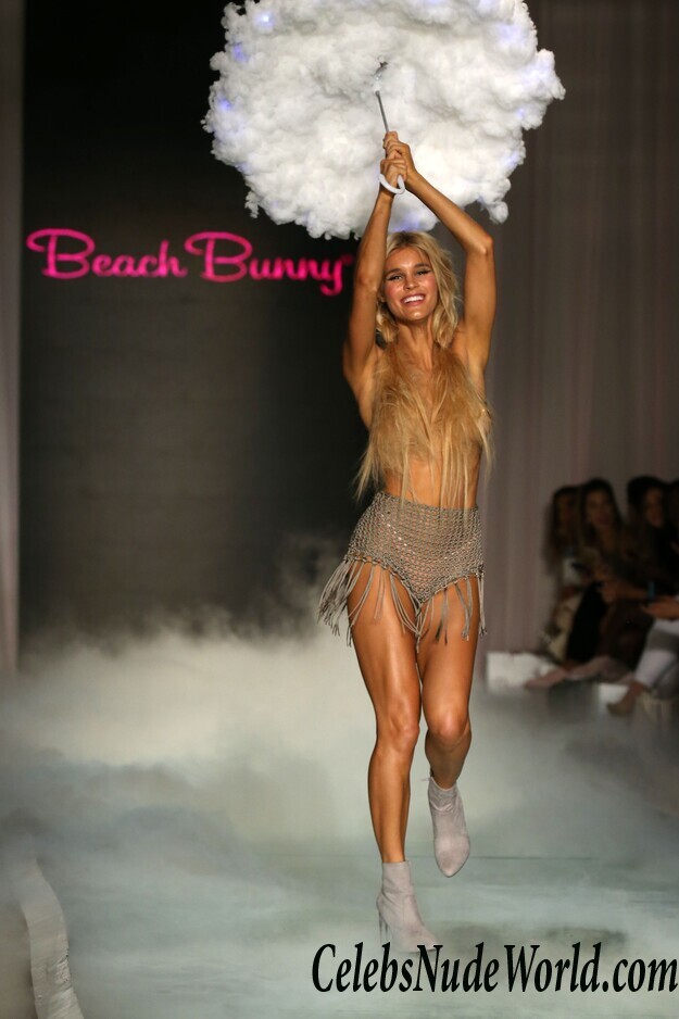 Joy Corrigan Topless 108516