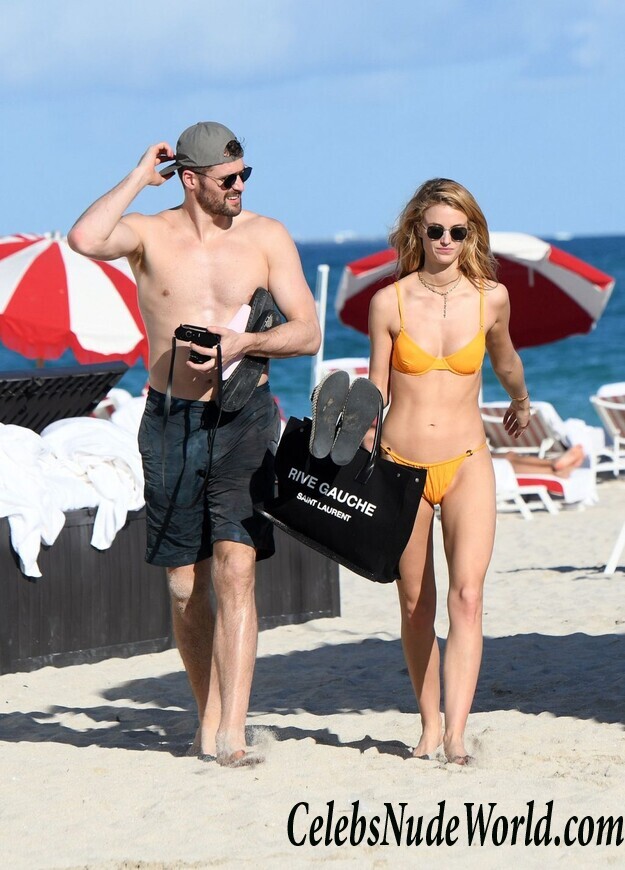 Kate Bock Bikini 108585