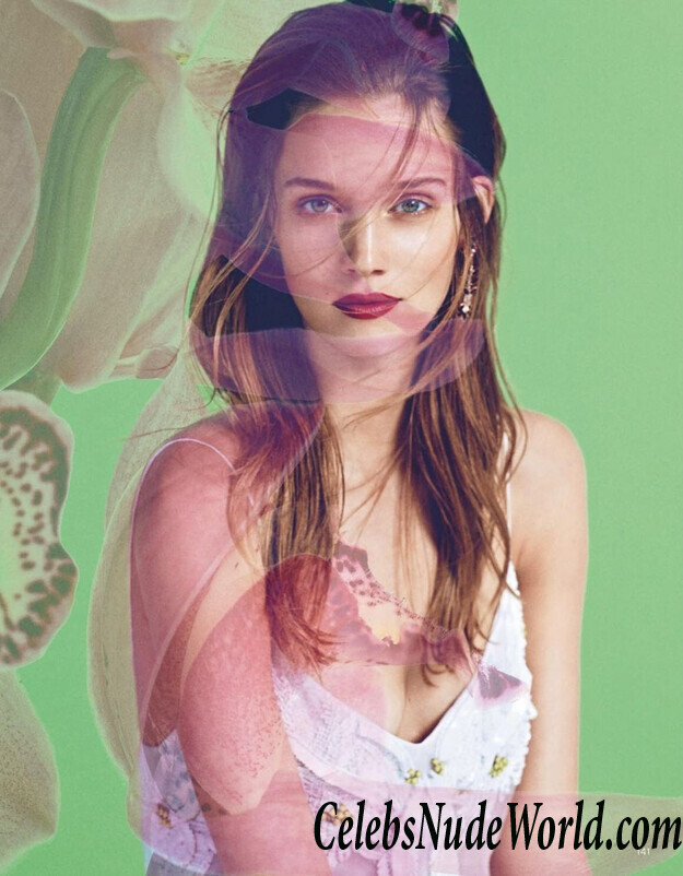 Johanna Szikszai Sexy 108822