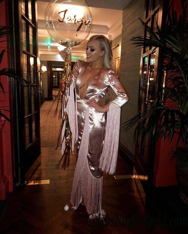 Jorgie Porter Braless 109254